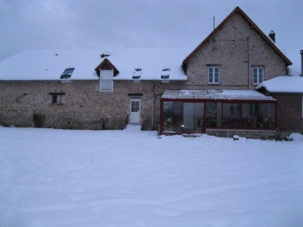 Au Jardin Fleuri Villa Vauxaillon Eksteriør bilde